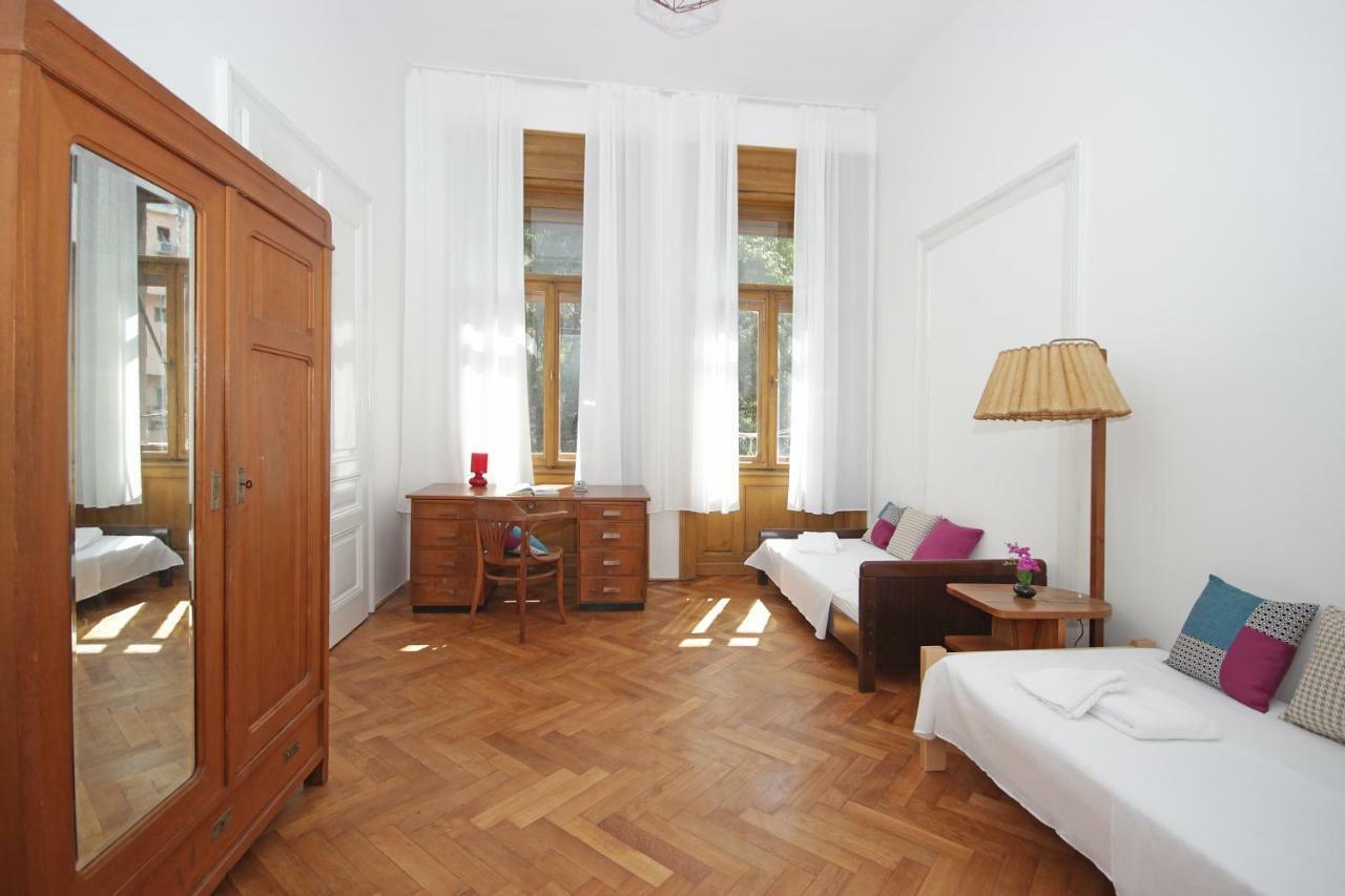 Apartment In The Top Center Of Old Town Pula Buitenkant foto